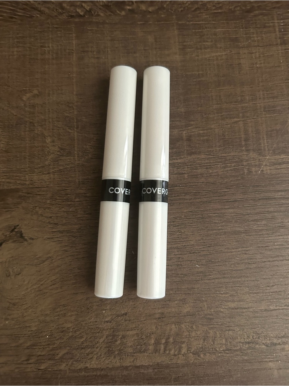 NWOT LOT OF 2 COVERGIRL OUTLAST ALL DAY LIPSTICK TOPCOAT CLEAR MOISTURIZING NEW